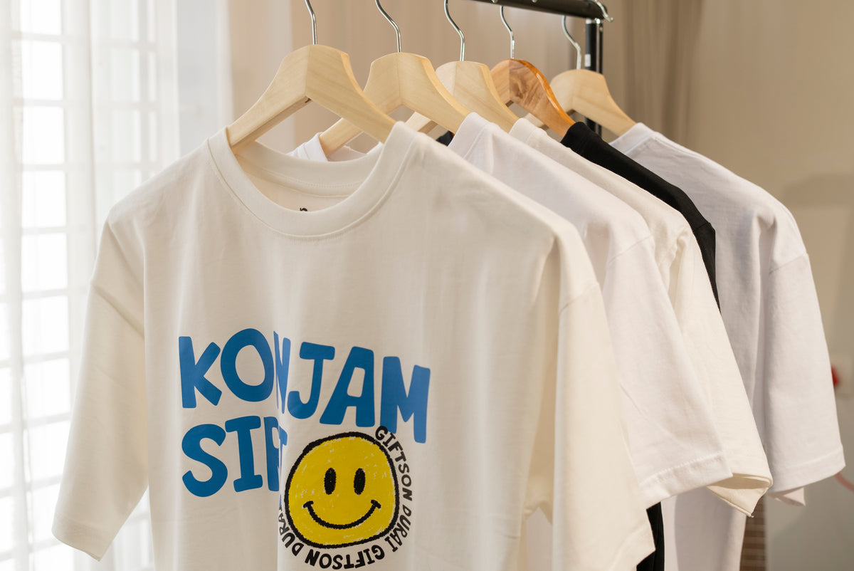 Konjam Siri T-Shirt