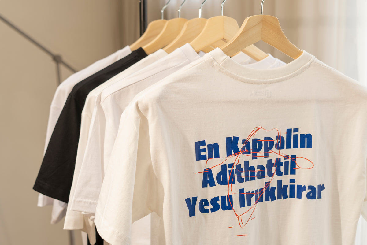 En Kappalin Adithattil T-Shirt