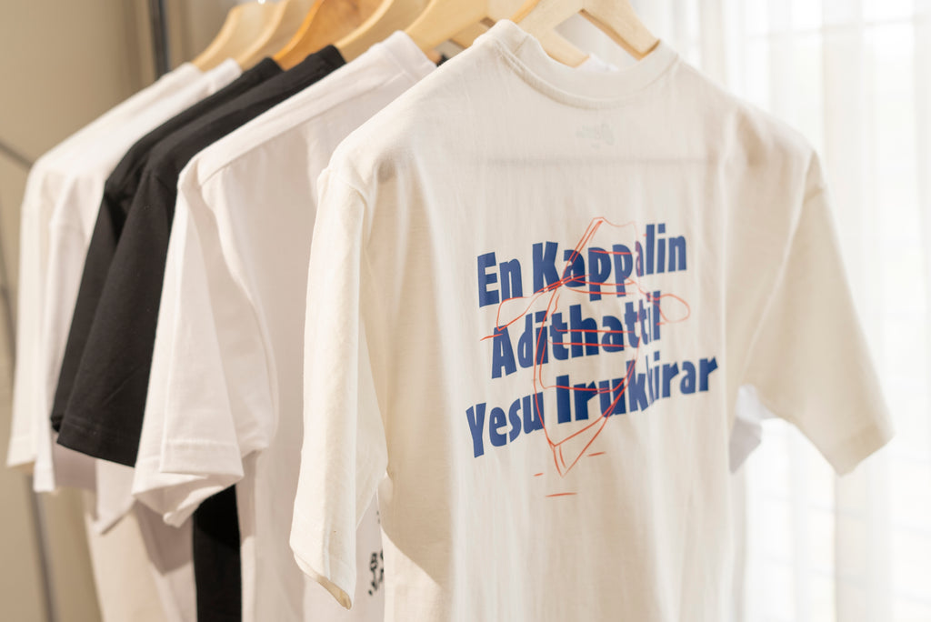 En Kappalin Adithattil T-Shirt